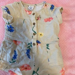 Baby jumpsuit